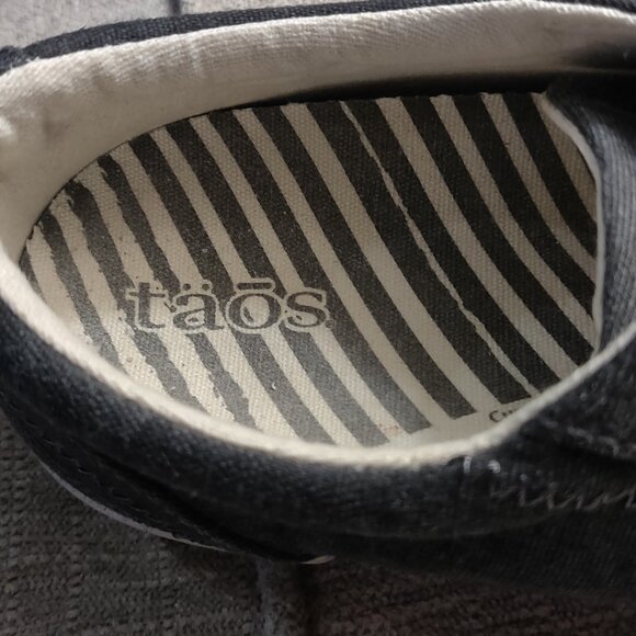 Taos Footwear Star Sneaker In Charcoal Washed Canvas Women's US 6.5 - Picture 6 of 6